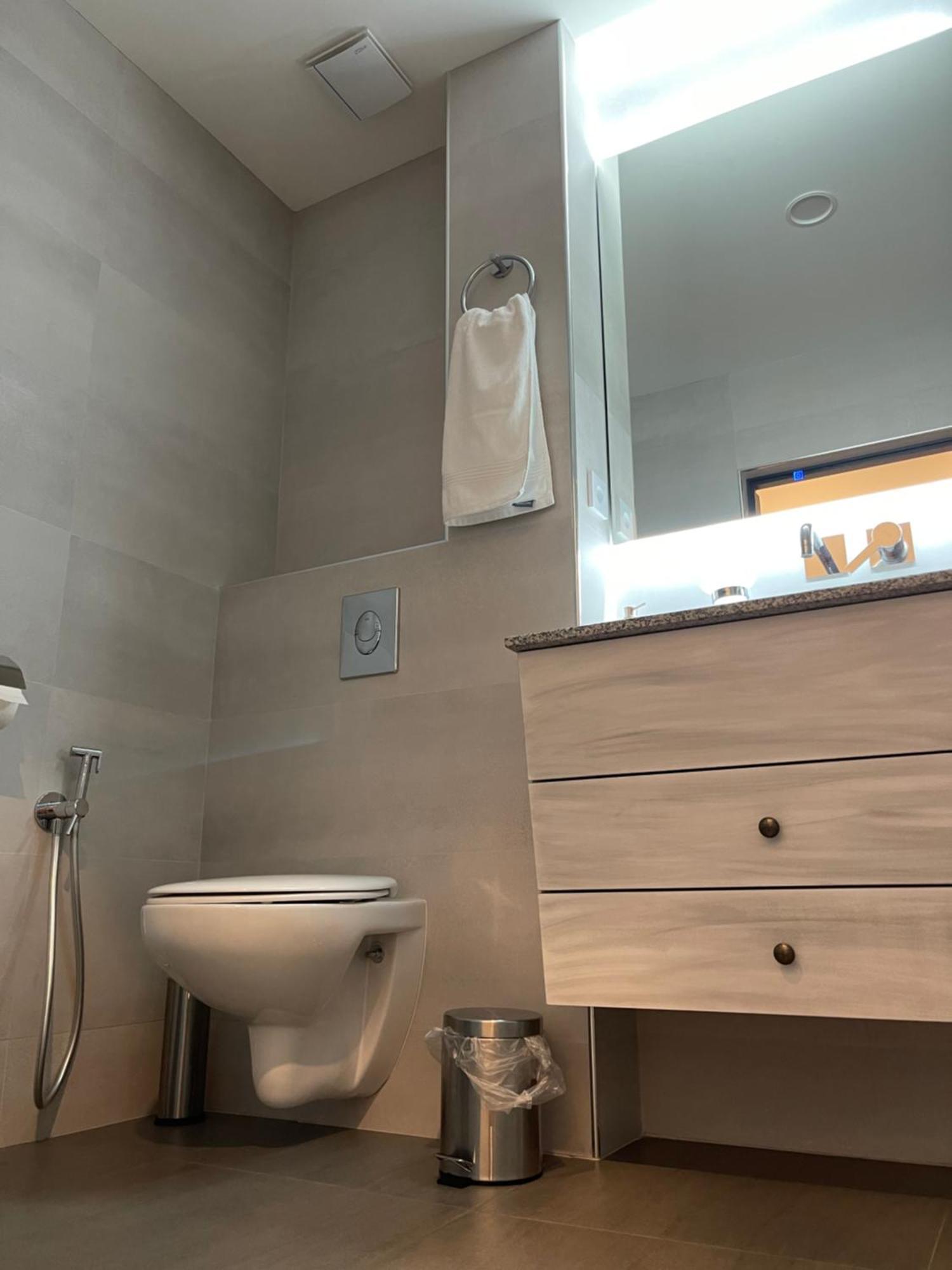 Yerevan Downtown Luxe Apartamento Exterior foto