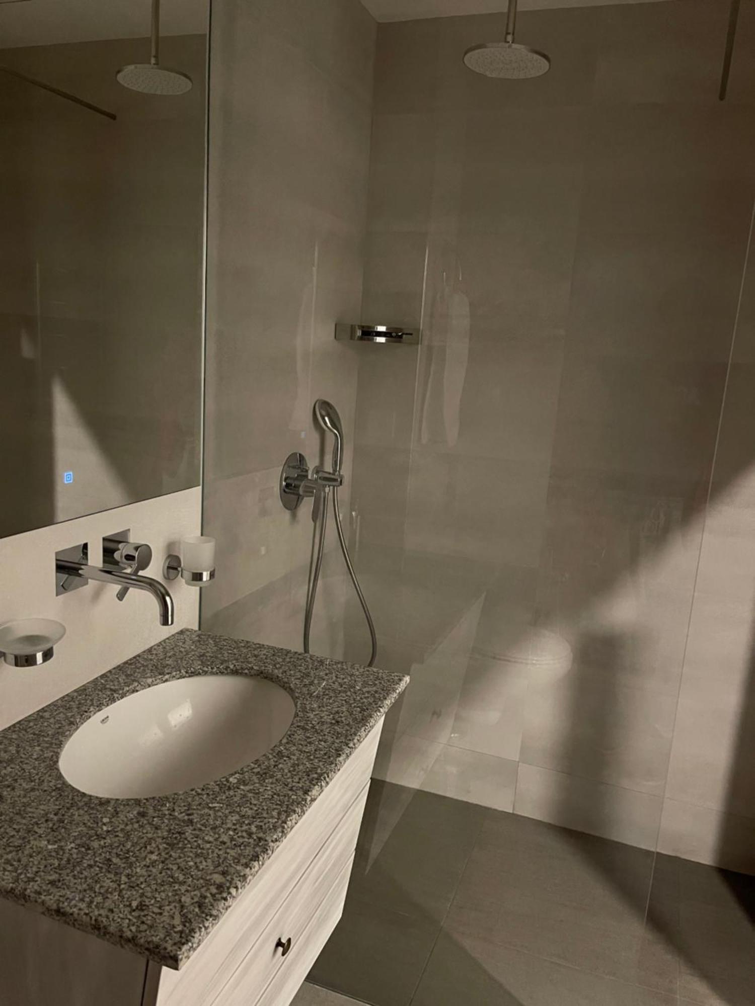 Yerevan Downtown Luxe Apartamento Exterior foto