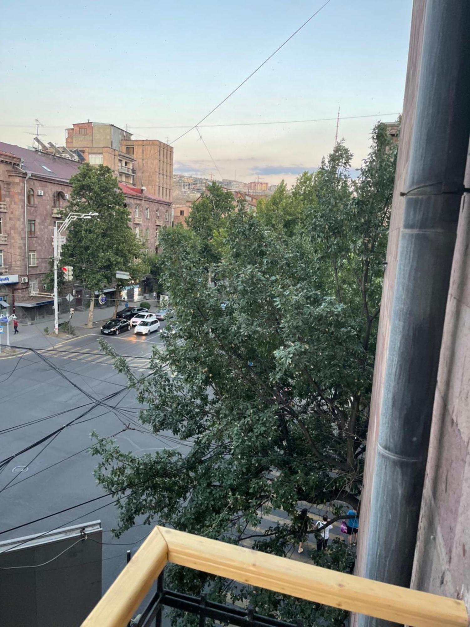 Yerevan Downtown Luxe Apartamento Exterior foto